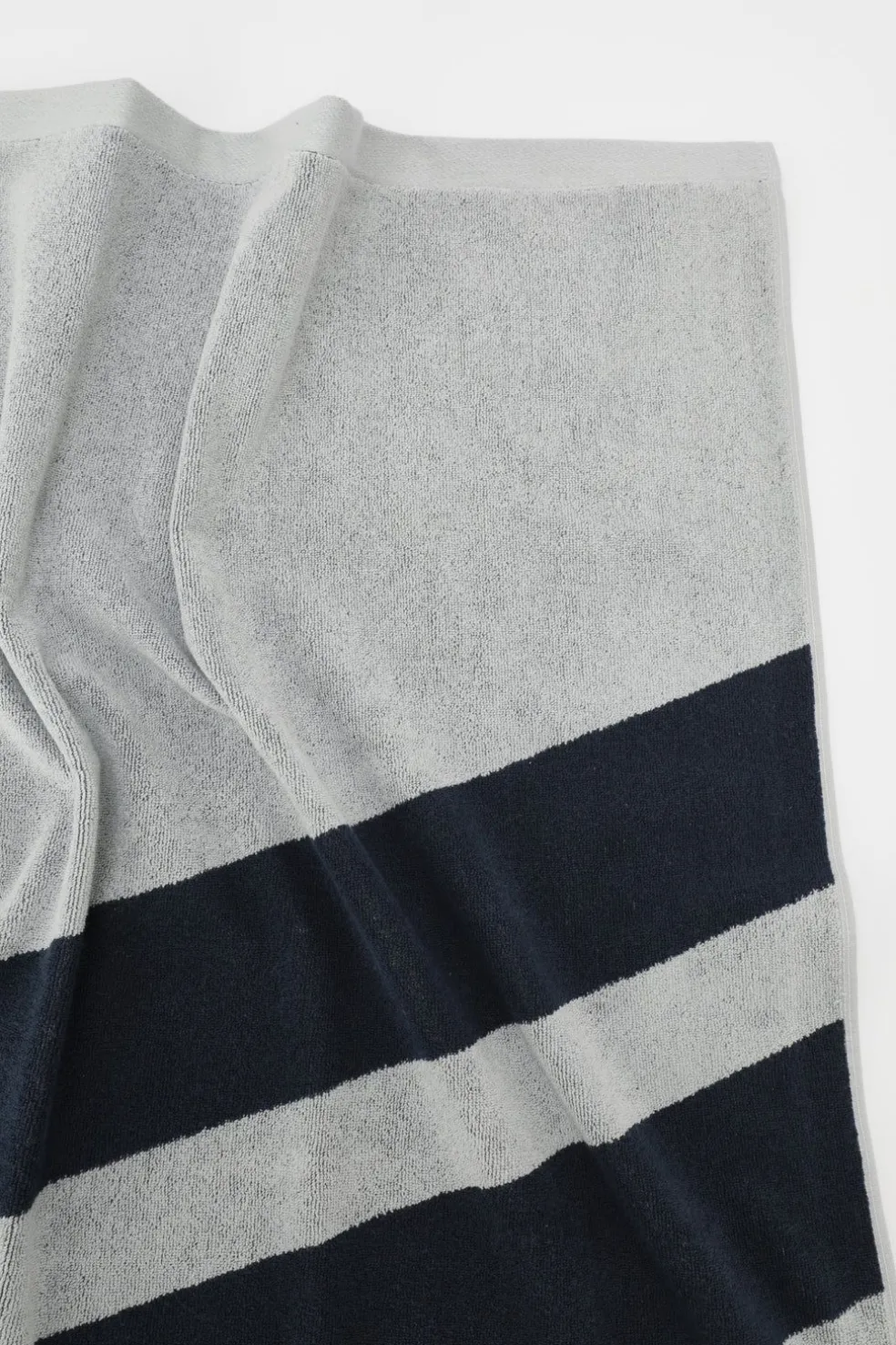 Baina Dawn Bath Towel