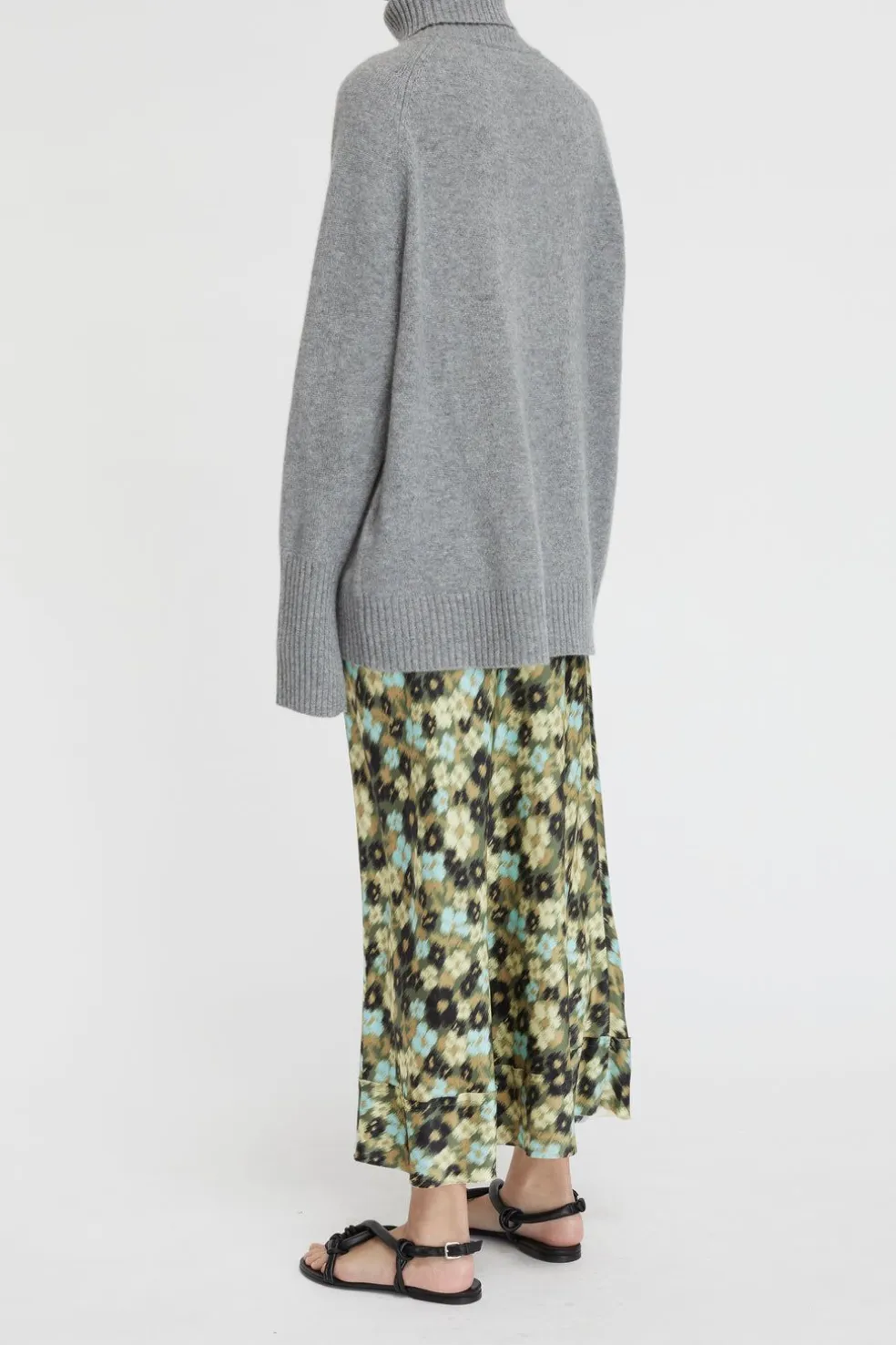 Cashmere Turtleneck