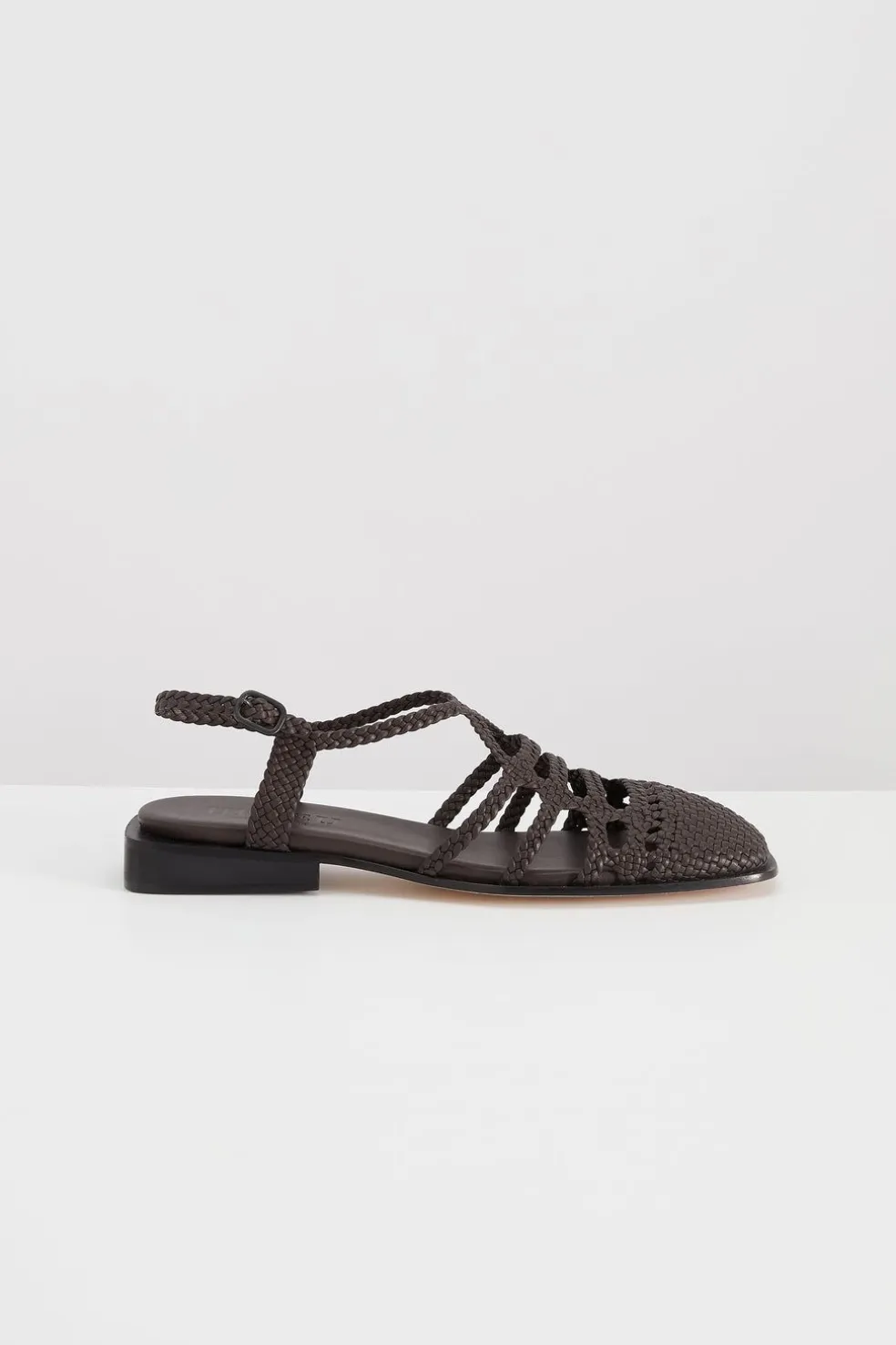 Hereu Barana Sandal