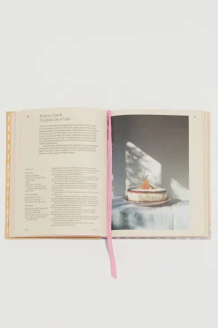 La Vita A Dolce: Italiana Inspired Desserts' By Letitia Clark