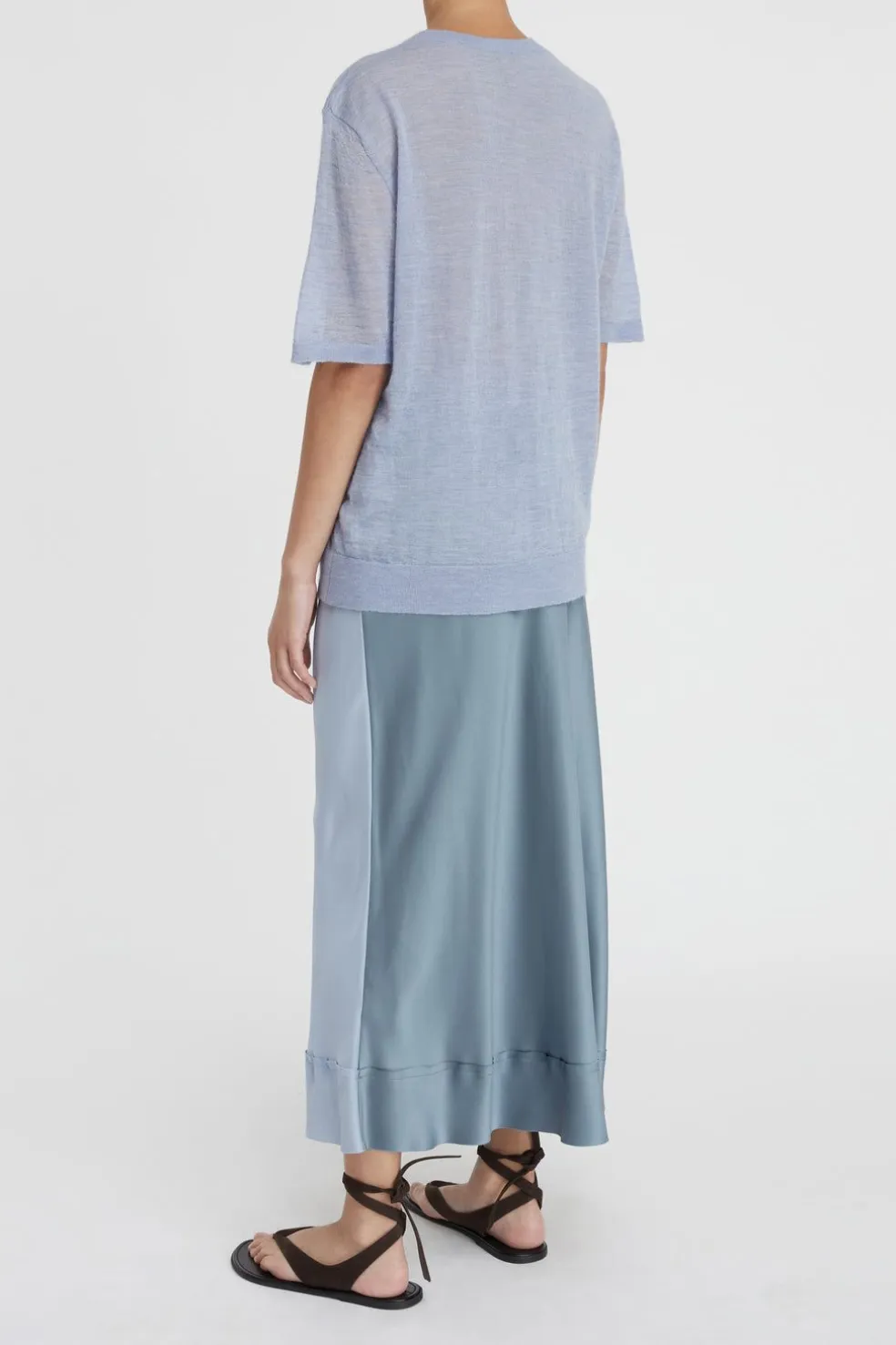 Mila Tee