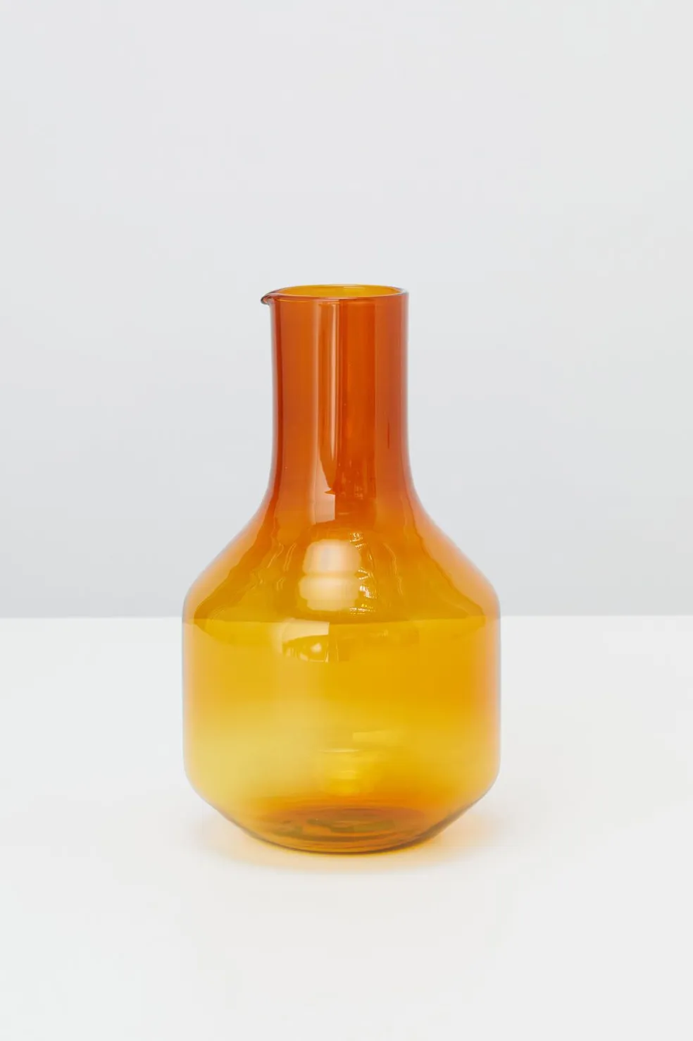 R+D Velasca 1L Carafe